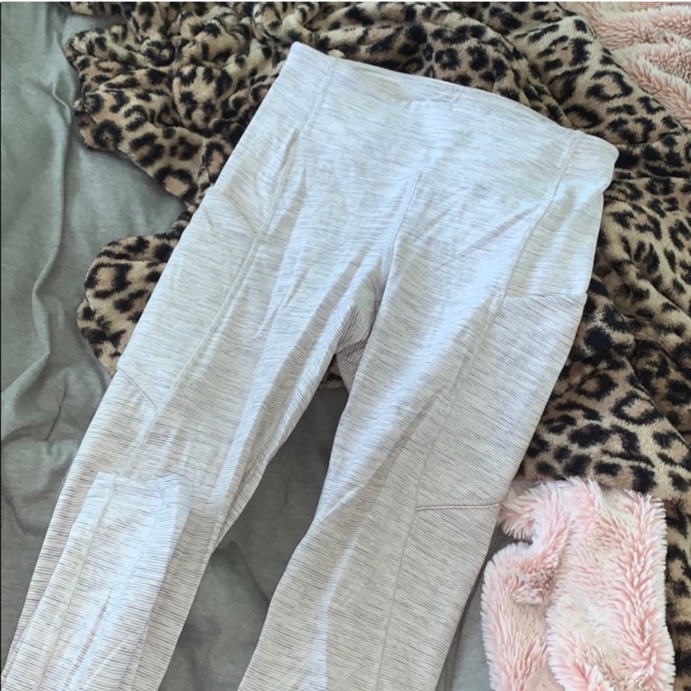 Lululemon Speed up tight 28”